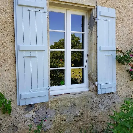 Le Papillon French Farmhouse *