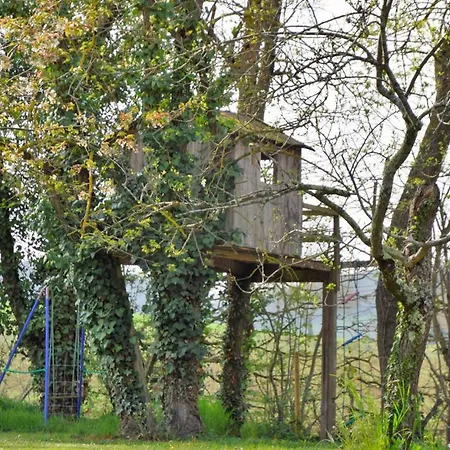 Le Papillon French Farmhouse