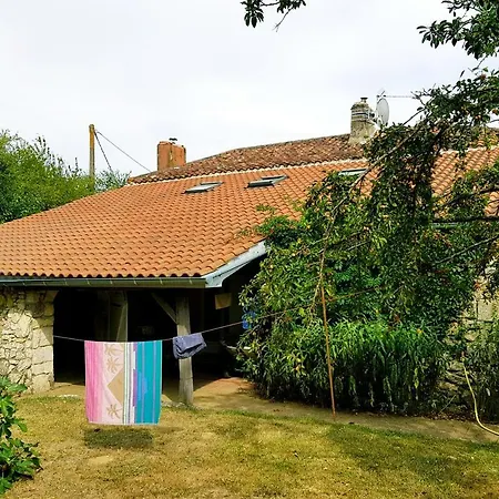 Le Papillon French Farmhouse Villa