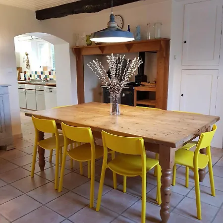 Le Papillon French Farmhouse Villa *