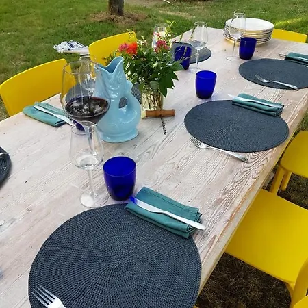 Le Papillon French Farmhouse Villa